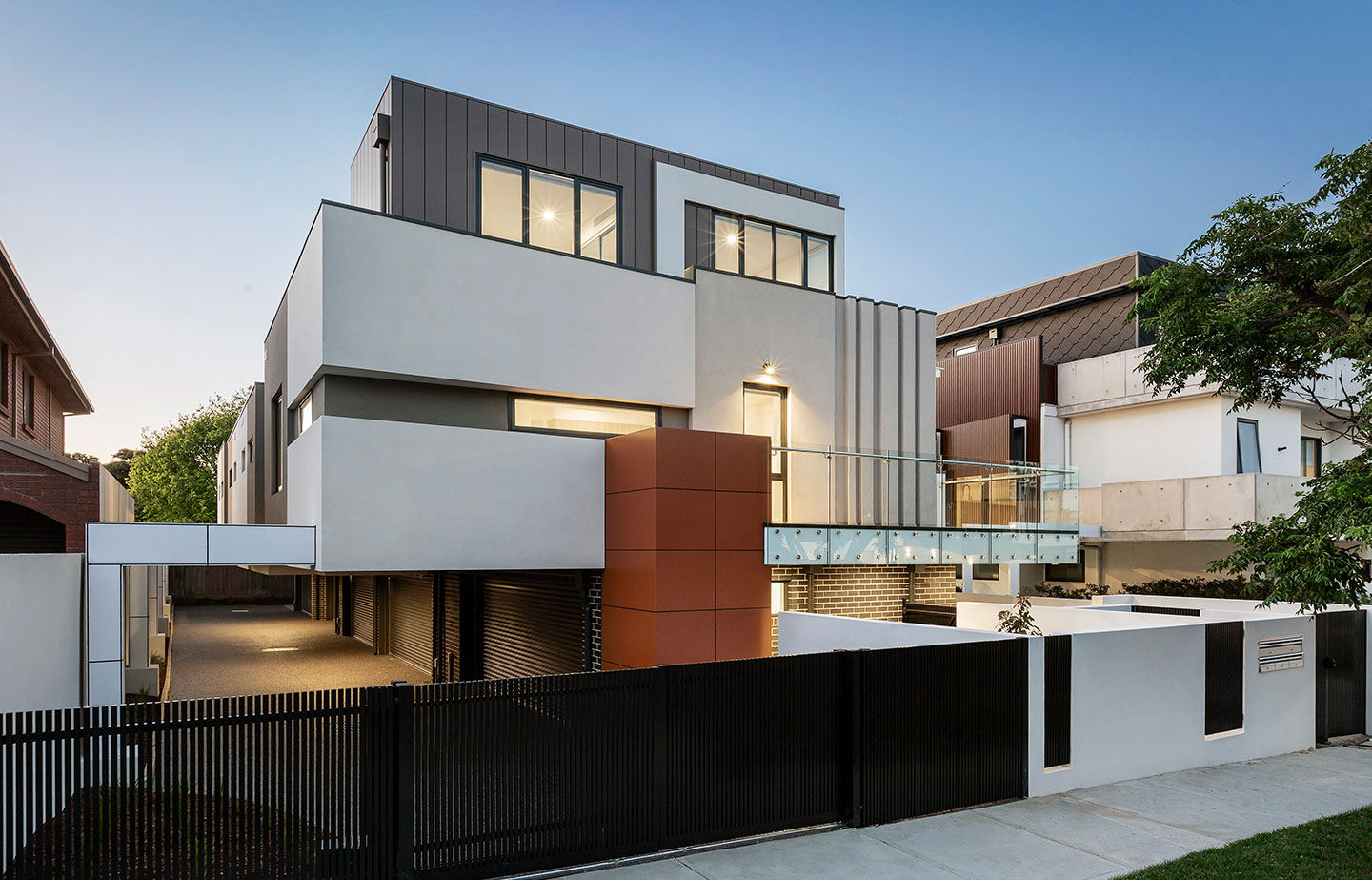 Scopri di più sull'articolo Why We Love Real Estate